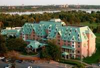 Chateau Cartier GC: hotel